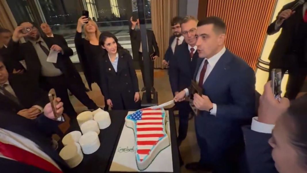 Suveranismul, Steagul și Cuțitul.